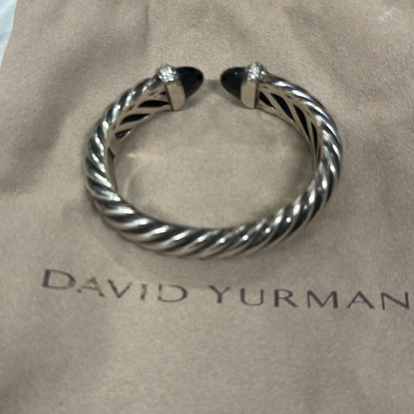 David Yurman Onyx & Diamond Waverly Cuff - Picture 9 of 9